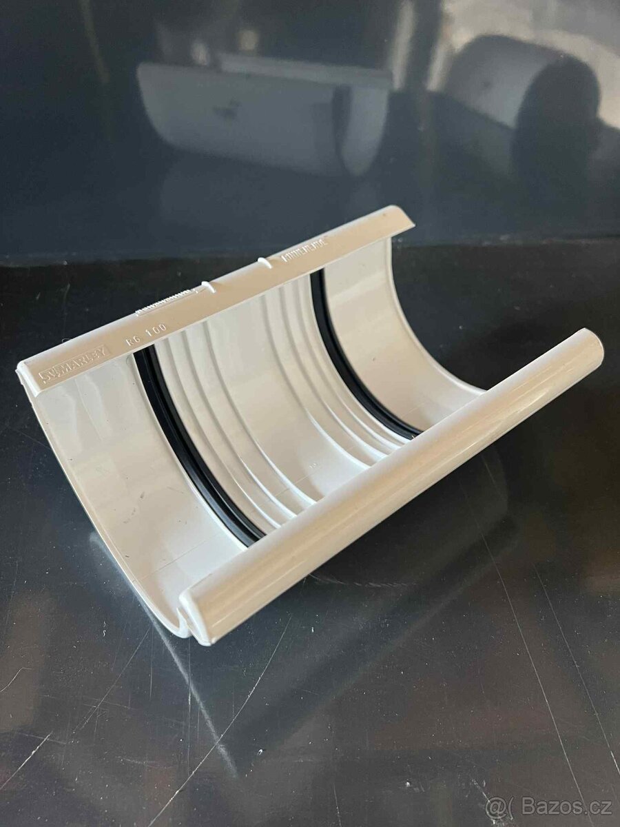 Výprodej plastové okapy