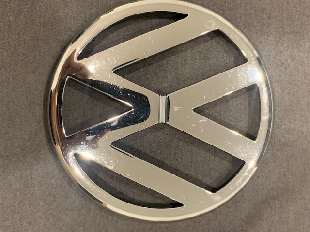 Prodám znak na přední masku VW T4.