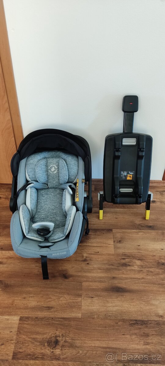 autosedačka + báze maxi-cosi marble 0-13 kg, 0-15 měsíců,