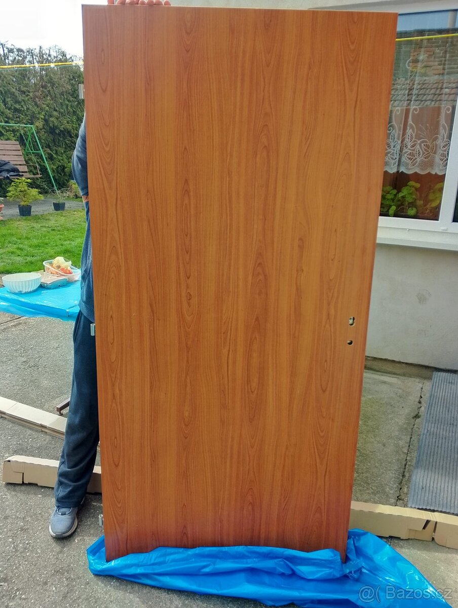 nové dveře interierové