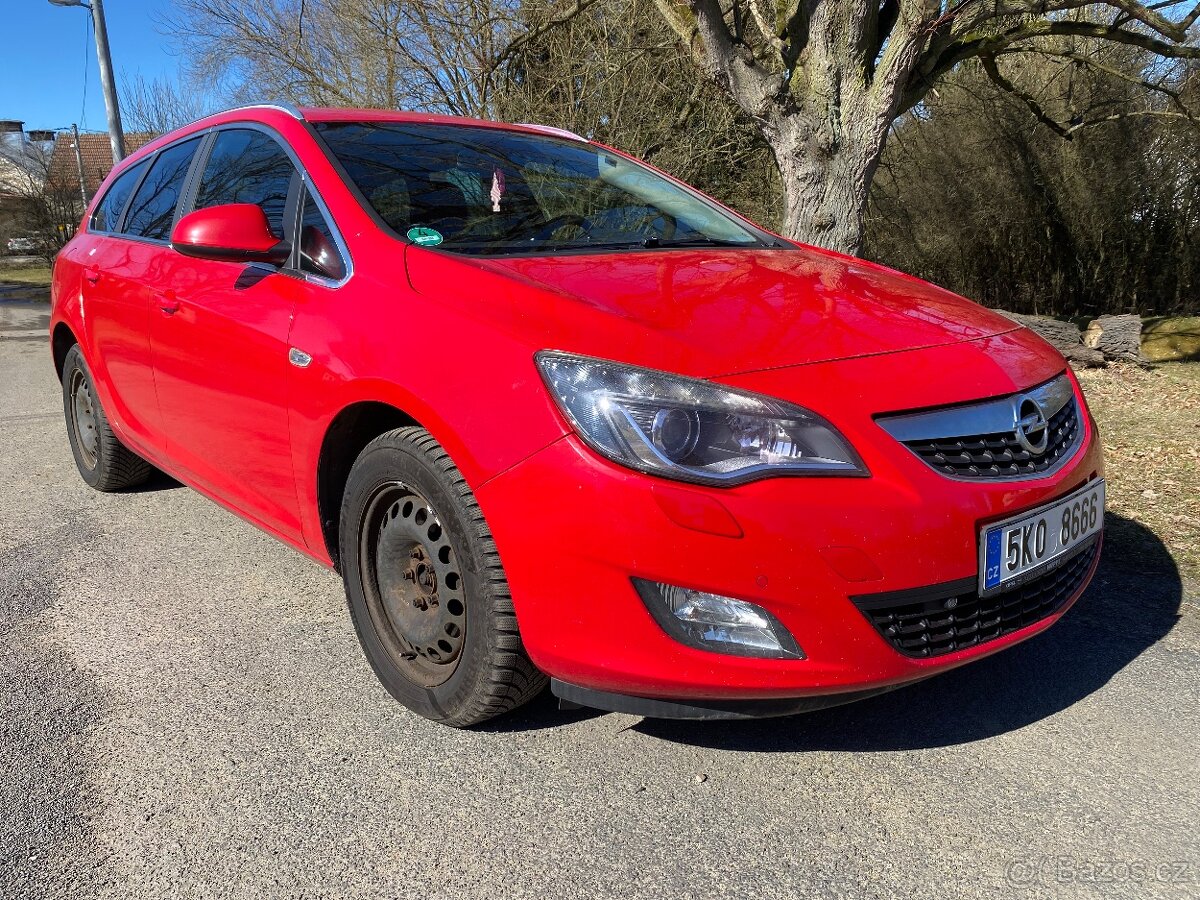 Opel Astra sports tourer 1.7 CDTi