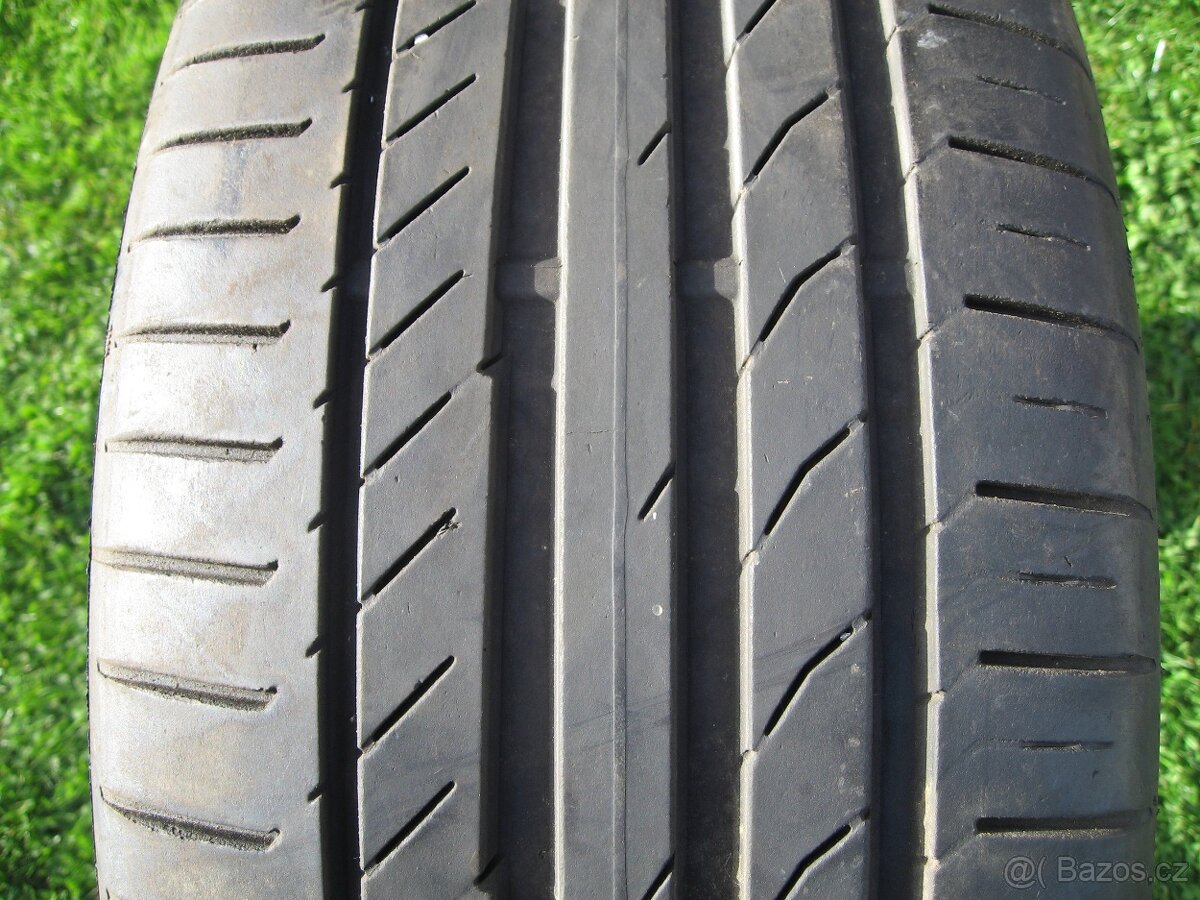 PRODÁM LETNÍ PNEU 235/45R18 CONTINENTAL CSC5 94W 2ks