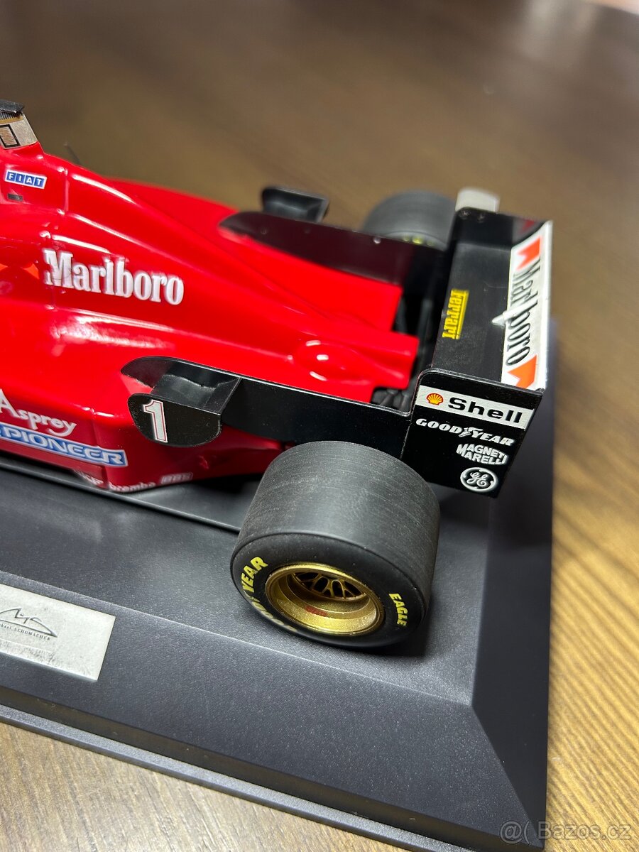 Ferrari F310/2 1:18(1996)