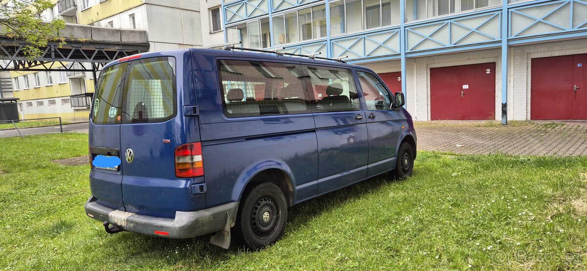 VW. Trasporter T5 2.5TDi 128kw 6 míst Long perfektní stav 😏