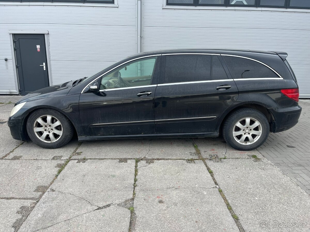 Mercedes Benz R320cdi, R.v 2006