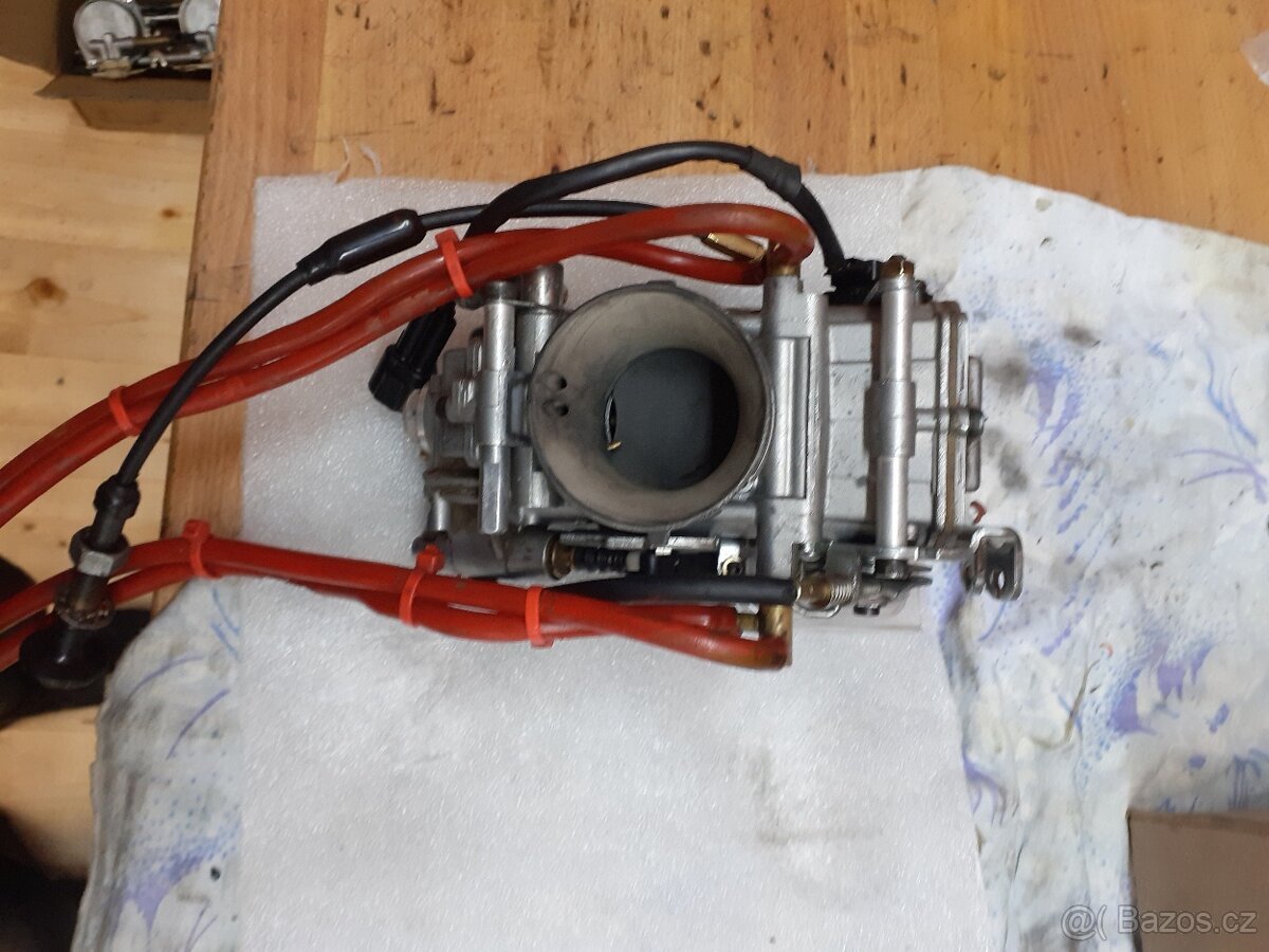 Karburator Mikuni