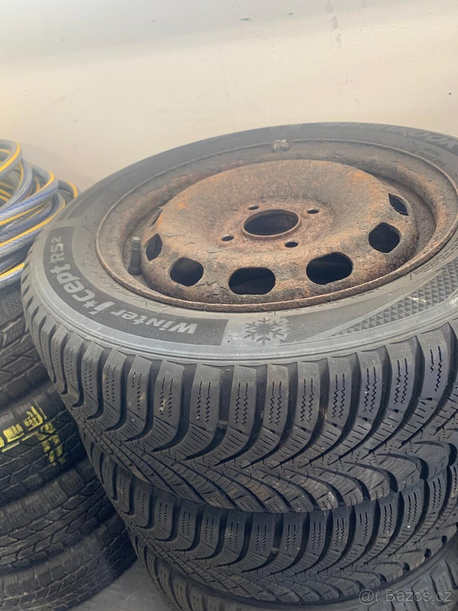 Sada plechových kol (disků) Ford Fusion R14, zimní pneu