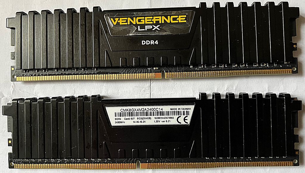 DDR4 2x4GB 2400