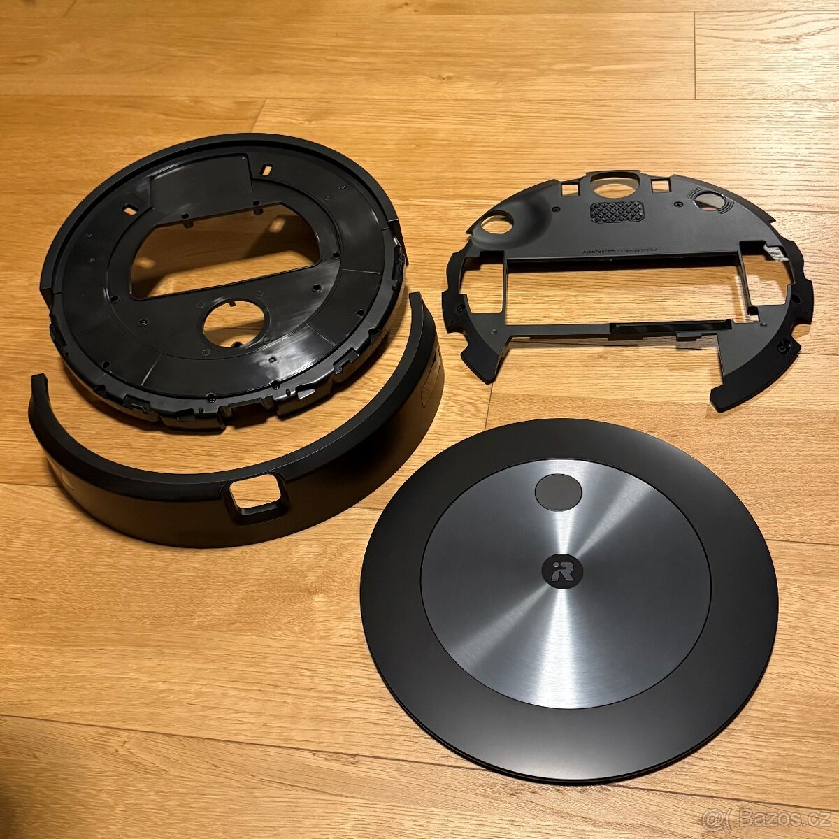ORIGINÁL náhradní díly iRobot Roomba bodykit, nové nepoužité