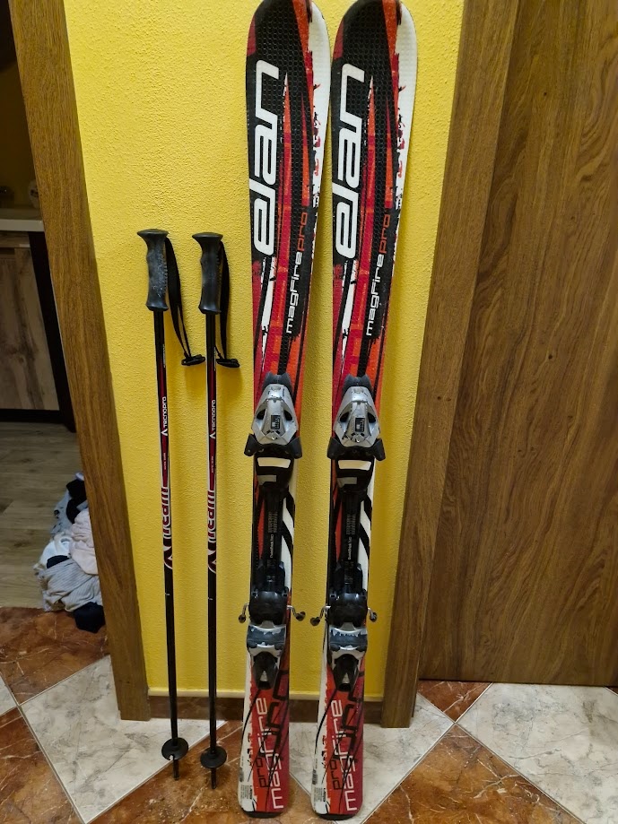 Dětské lyže sjezdové ELAN 140cm s vázáním