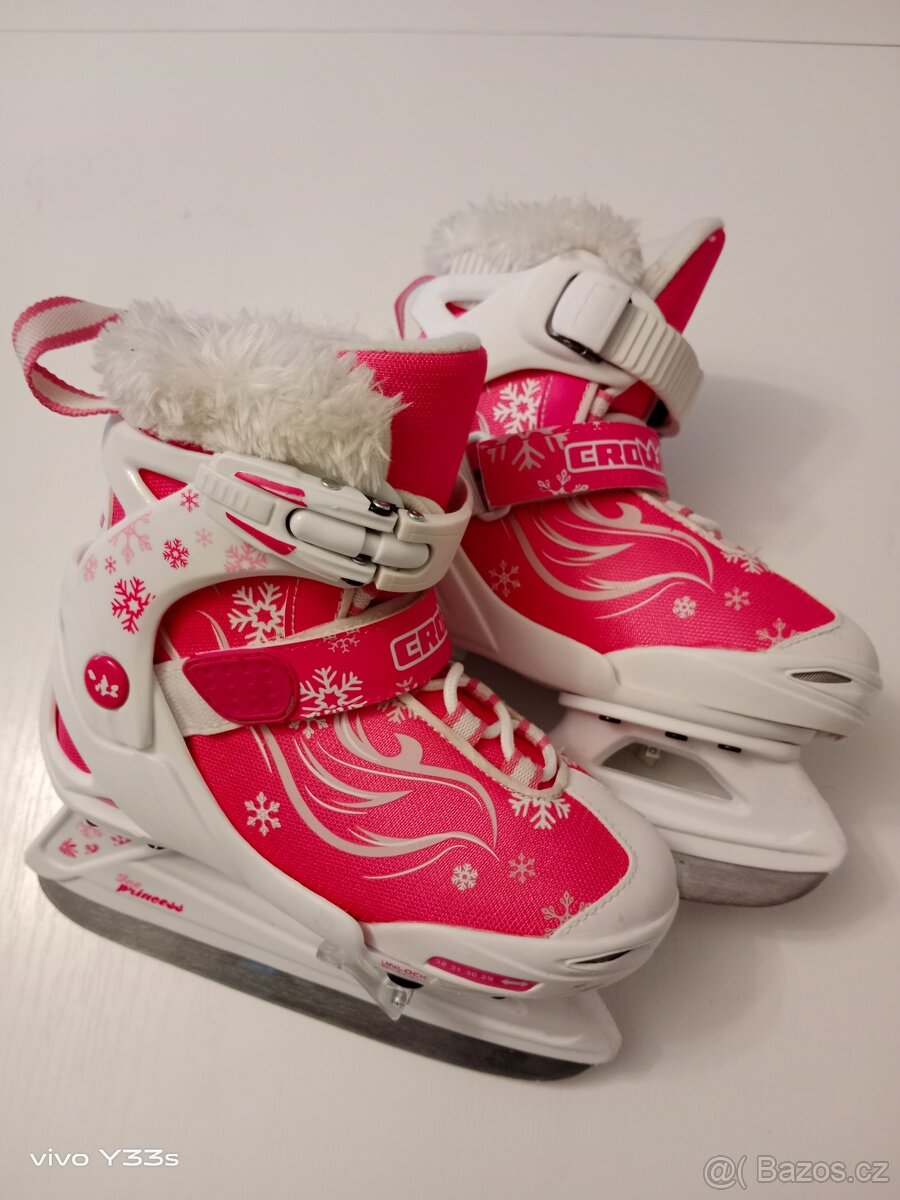 Rostoucí dívčí brusle Crowned vel. 29-32