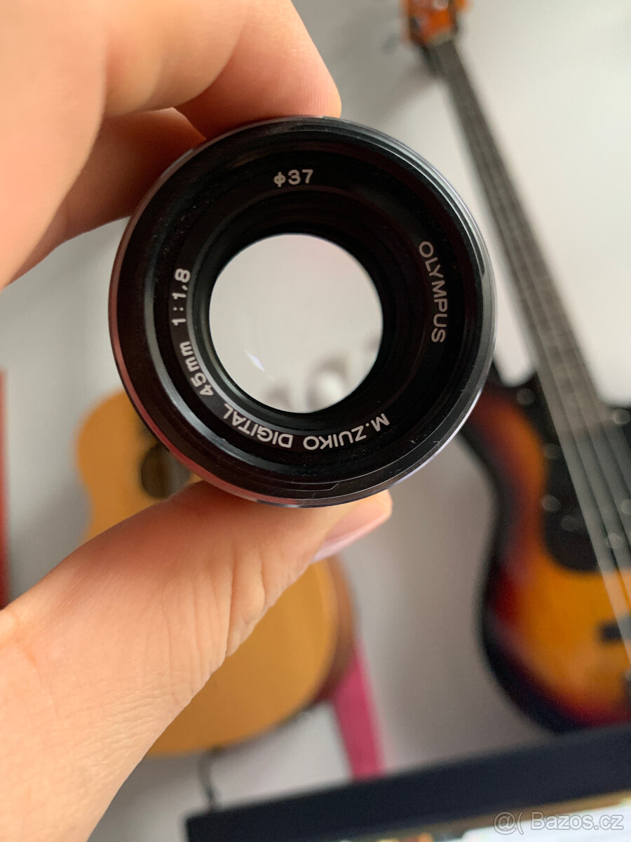 Olympus M.Zuiko Digital 45mm f/1.8 M4/3