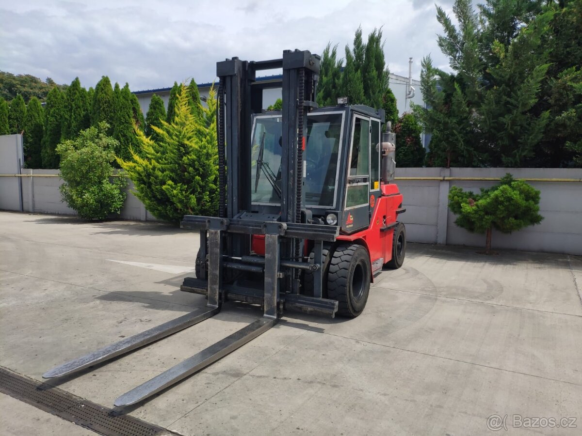 Dantruck 9680, nosnosť 8 ton, pozicionér vidlíc