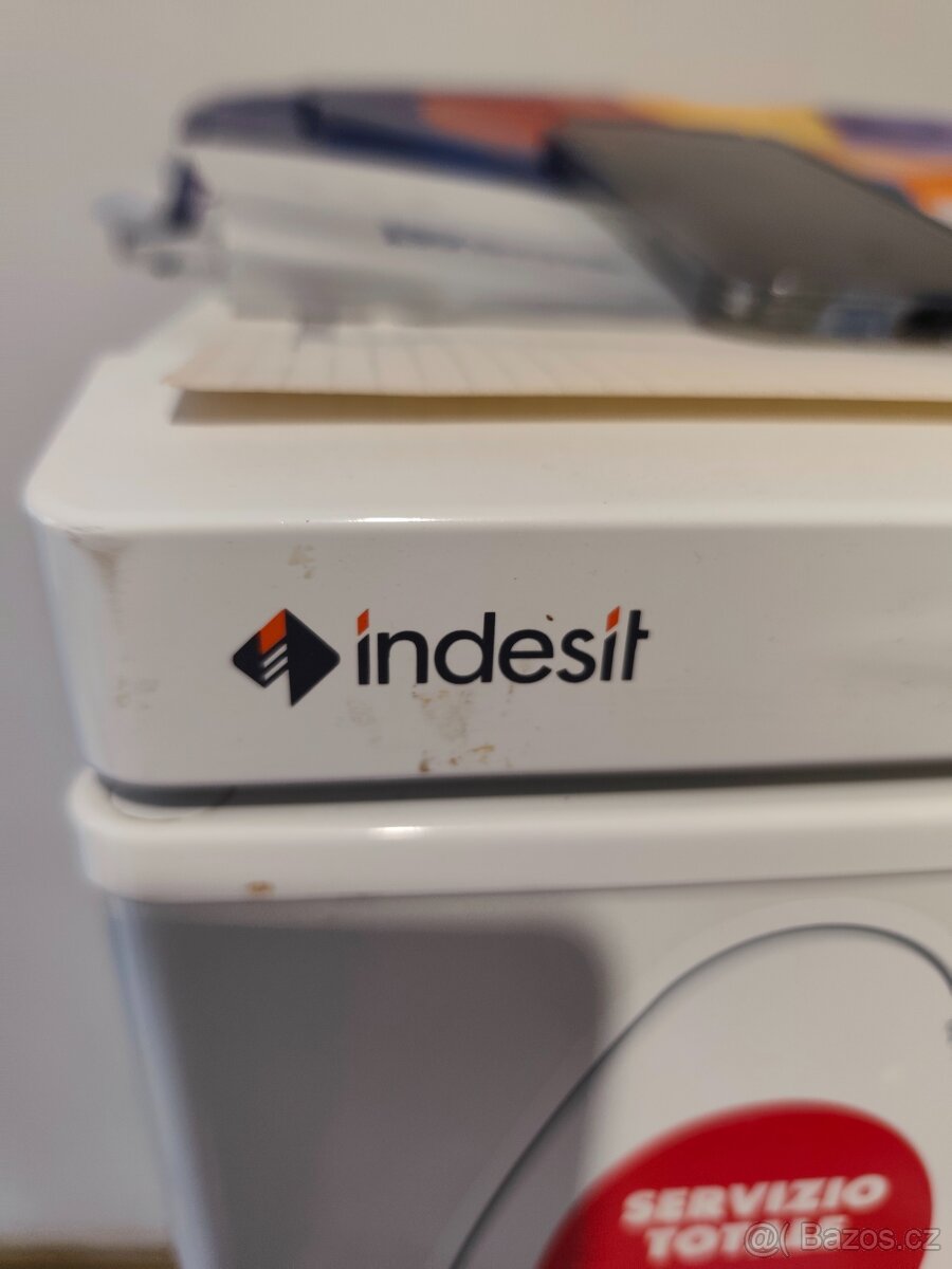 Indesit lednice s mrazákem