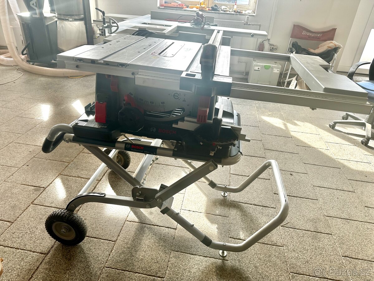 Kotoučová pila BOSCH GTS 10 XC Professional