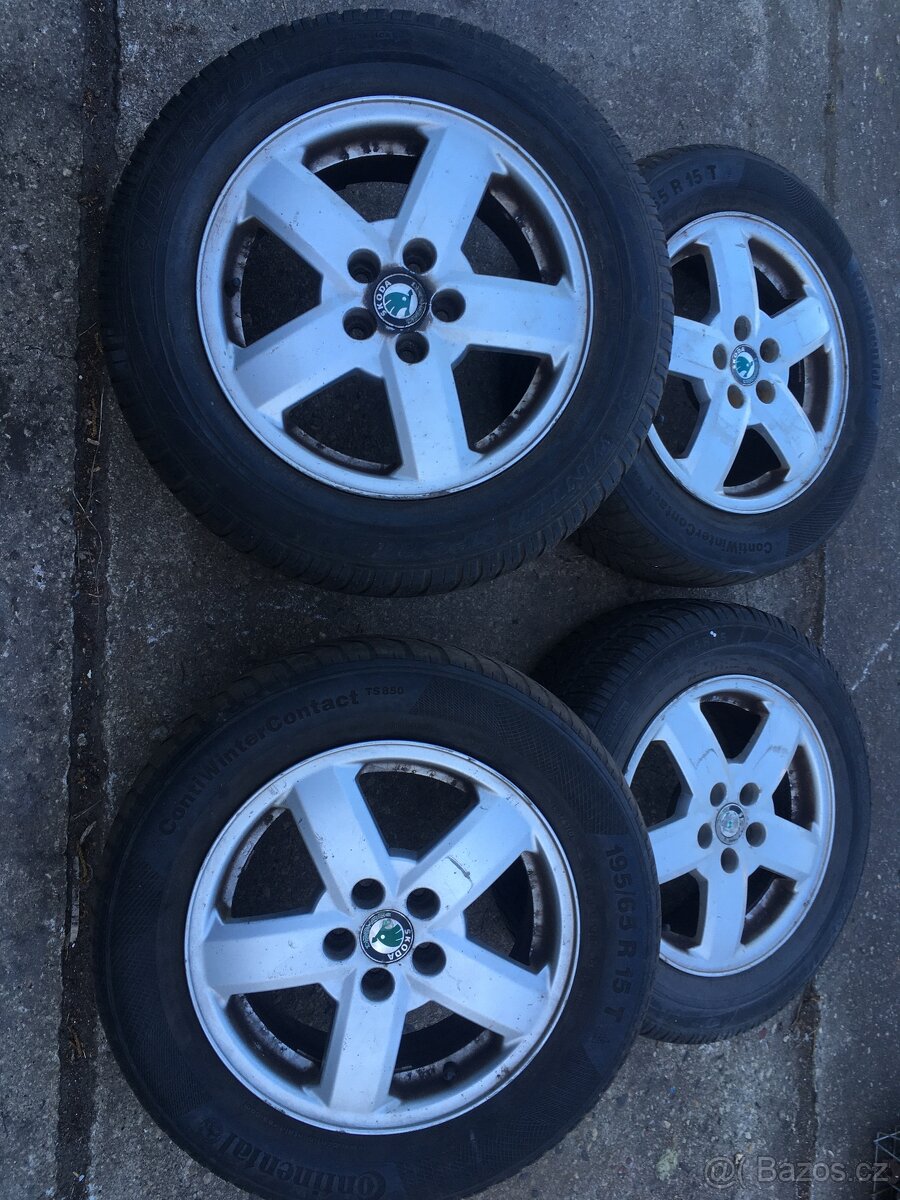 Alu orig. Škoda 5x100 R15”, pneu spatne.