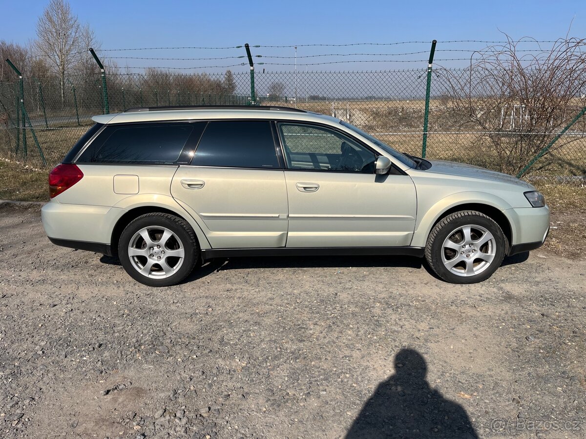 Prodám Subaru Outback 3.0