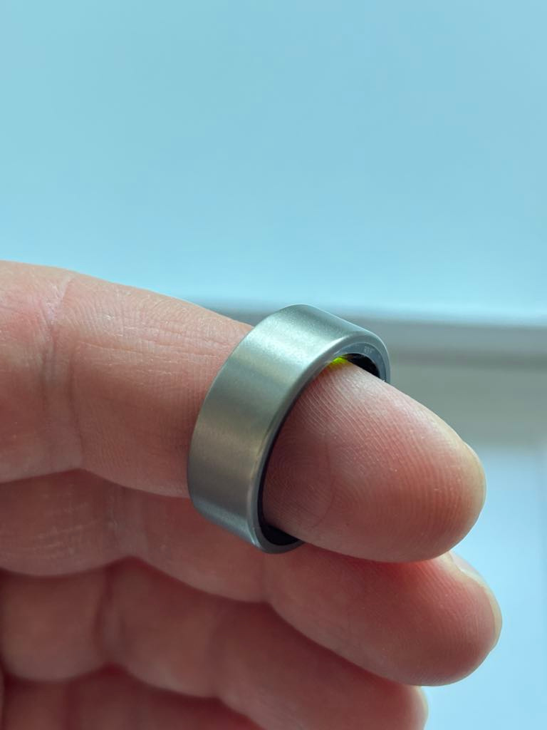 Ultrahuman Ring Air Raw Titanium vel. 10