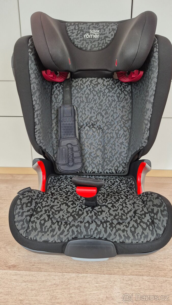 Autosedačka Britax Römer Kidfix 2 S + vedení pásu XPpad