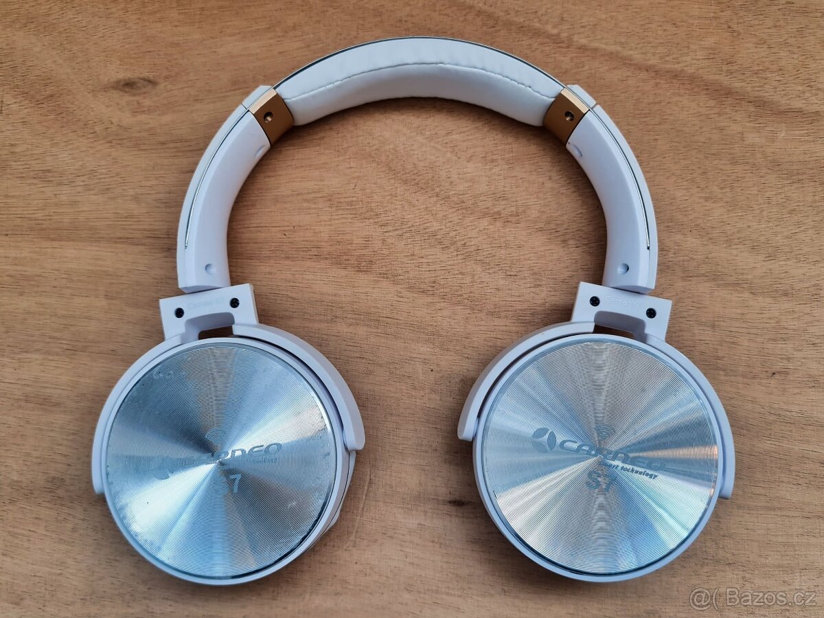 Bluetooth sluchátka Carneo S7, FM tuner, MP3 přehrávač