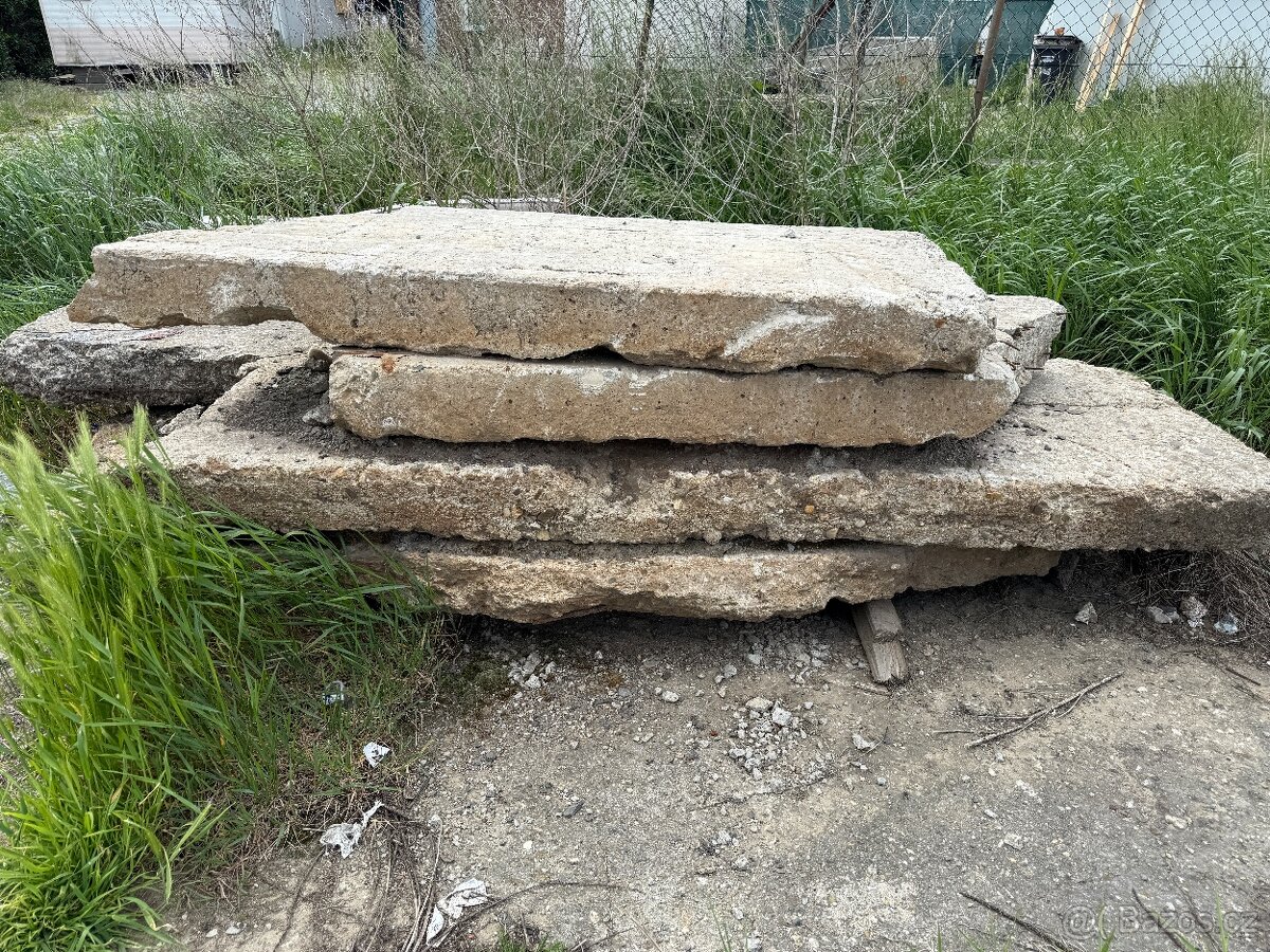 PANELY ZA ODVOZ ZDARMA