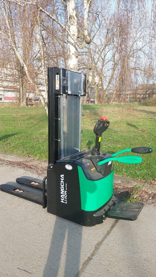 HC Hangcha CDD12 vysokozdvižný vozík aku
