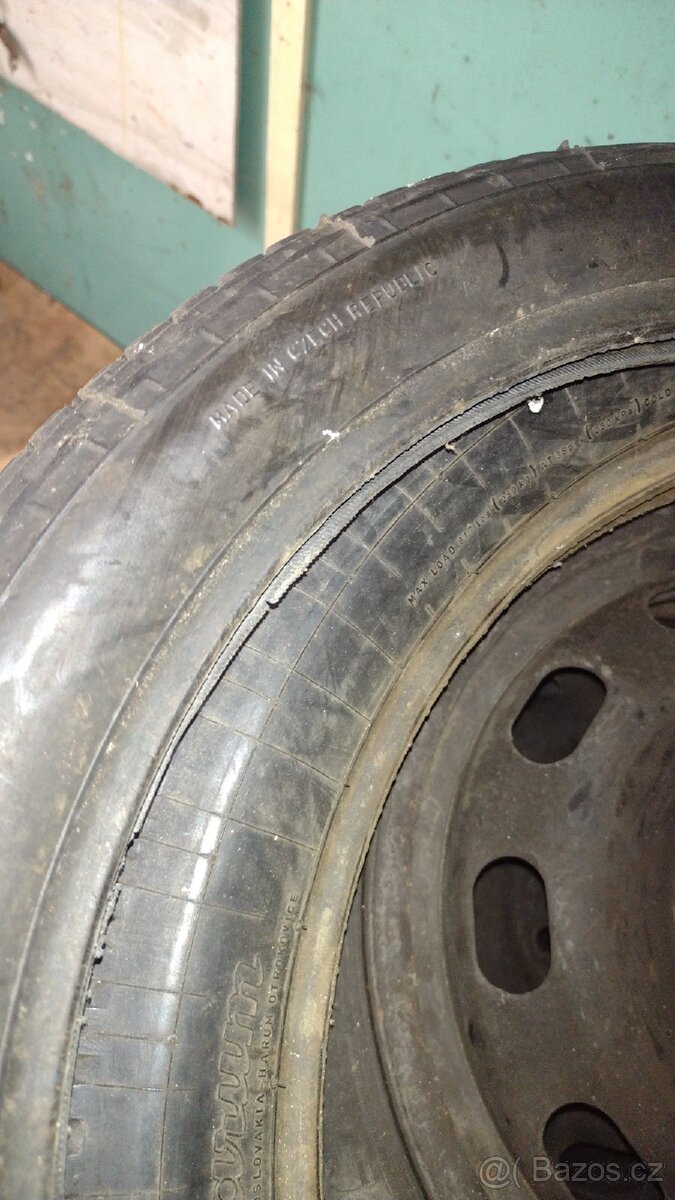 Pneu Jawa 18 a moped 16 staré