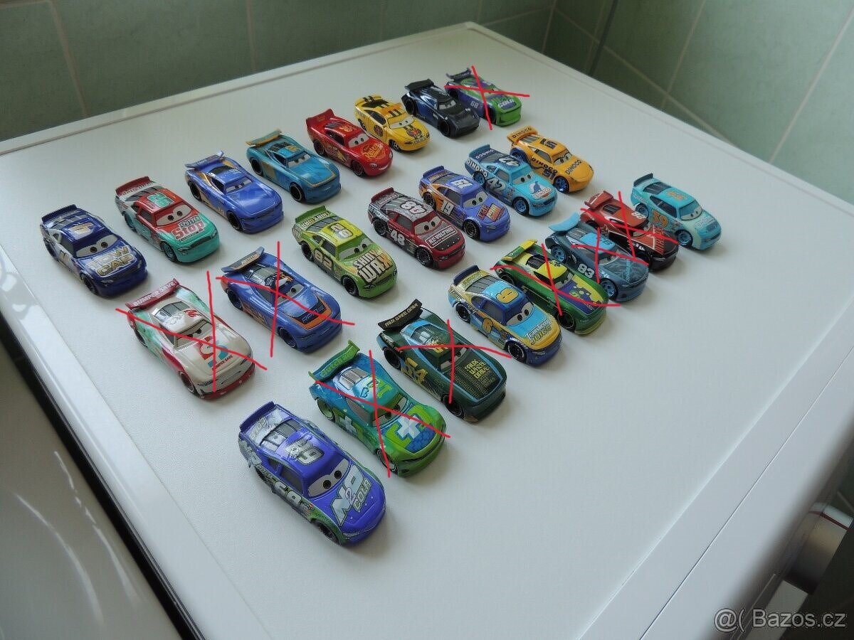 Prodám auta Cars 3 + auta nové generace