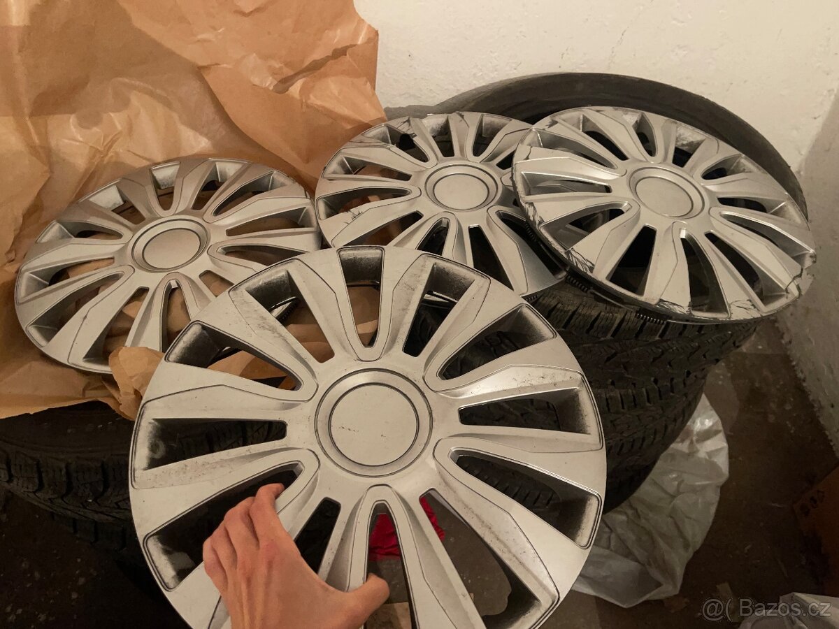 Poklice na kola 16”