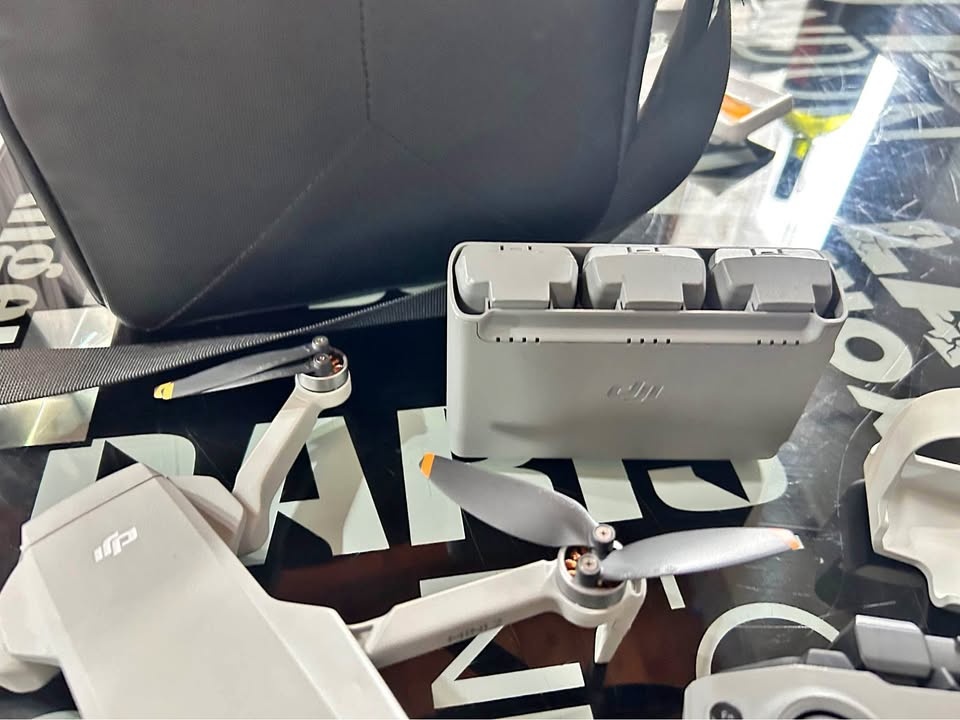 Dron dji mini 2