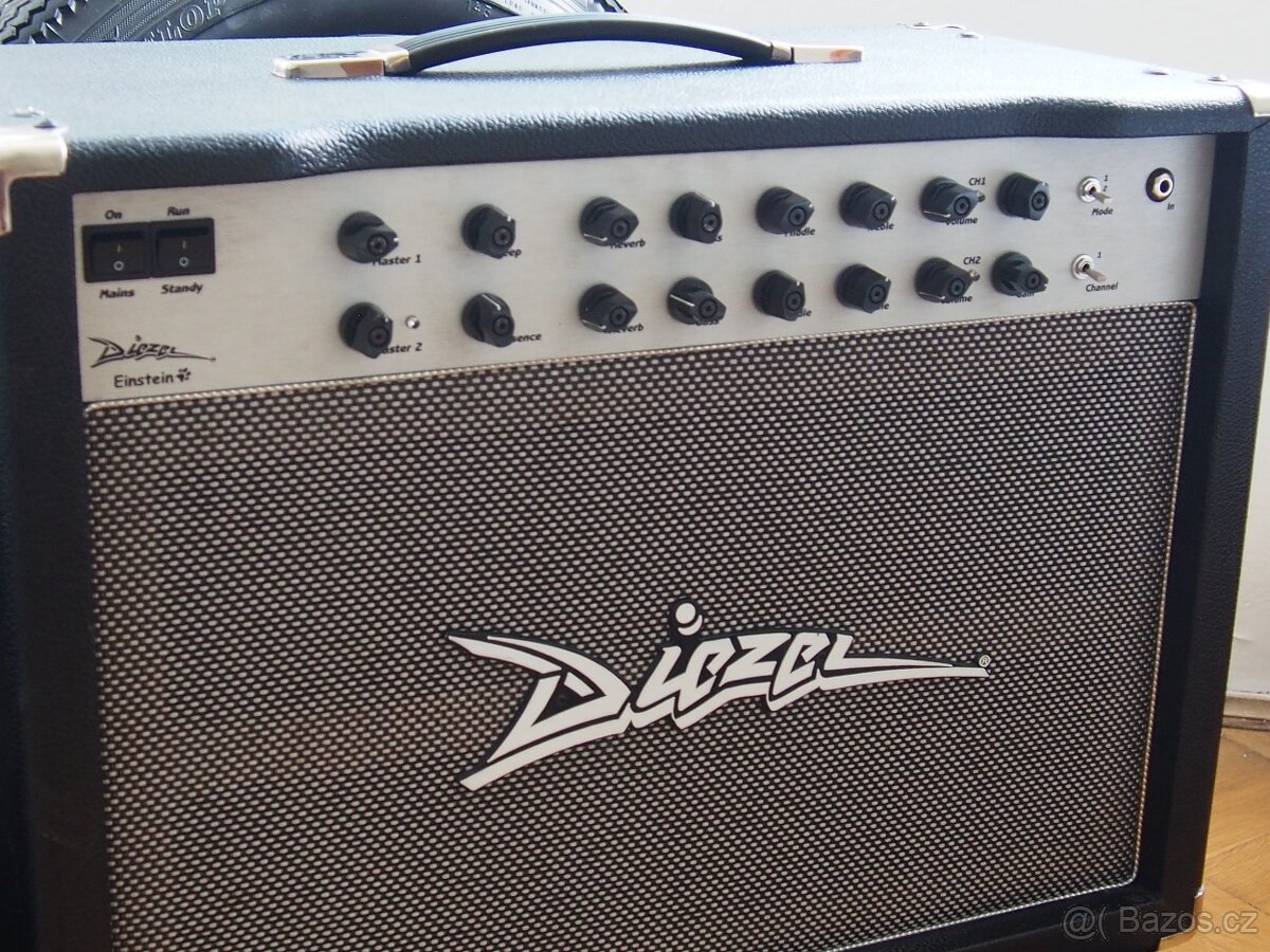 Diezel Einstein celolampové kytarové 50W kombo