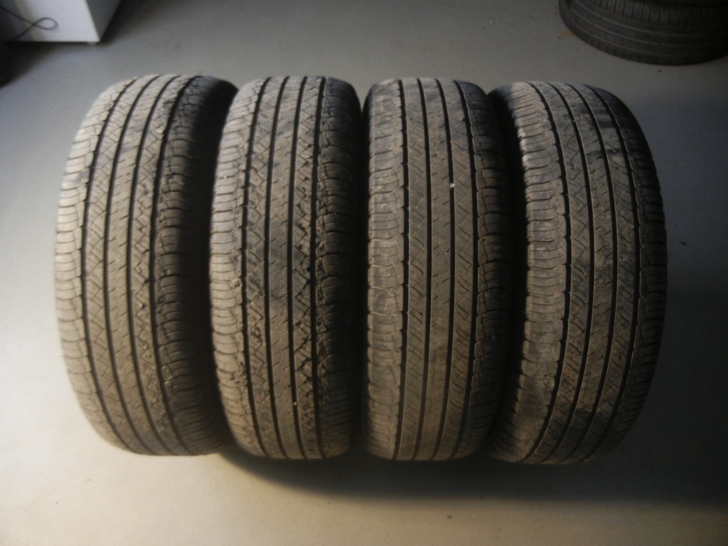 Letní pneu Michelin 215/70R16 - možnost přezutí