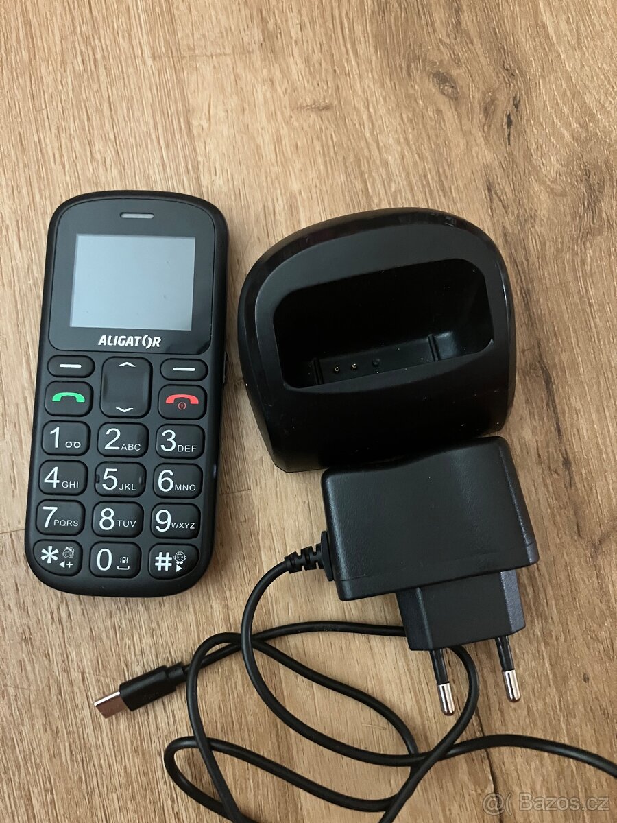 Tlačítkový telefon