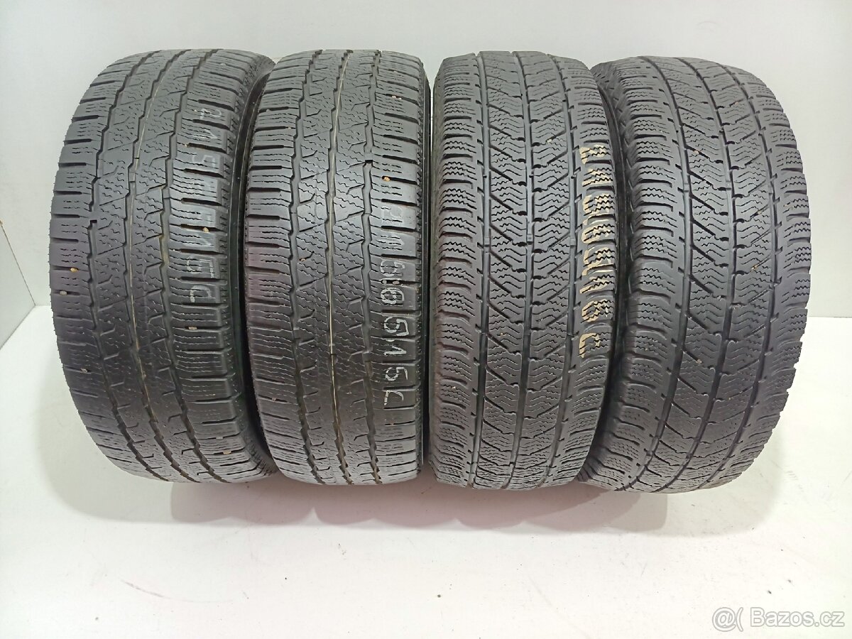 Zimní pneu 215/65/15C Semperit+Maxxis