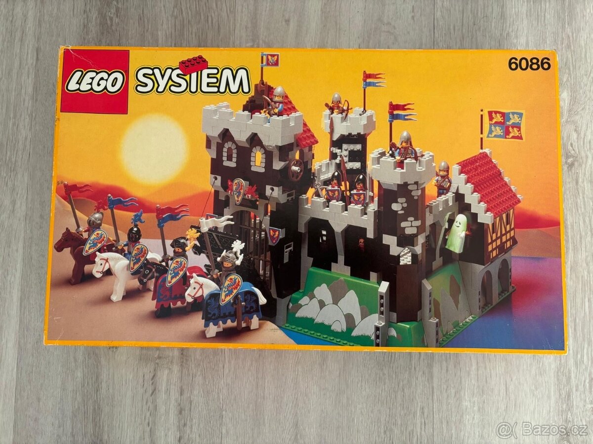 LEGO Castle 6086 Black Knight's Castle