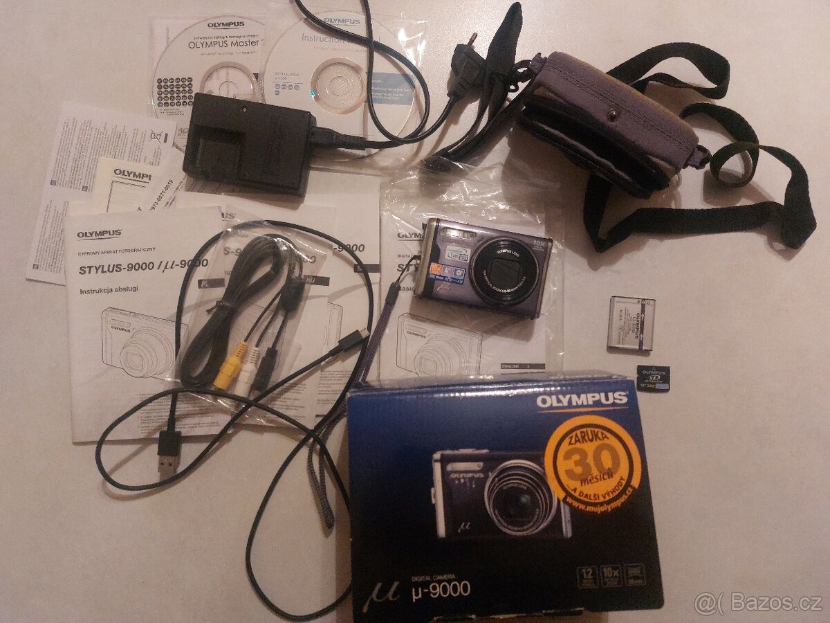 Olympus Mju 9000 černý, jako nový.