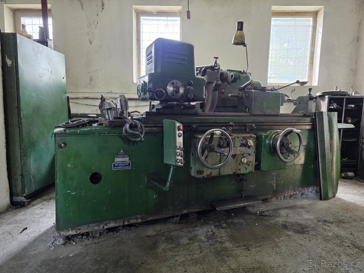 Hrotová bruska TOS B 40 U/1000