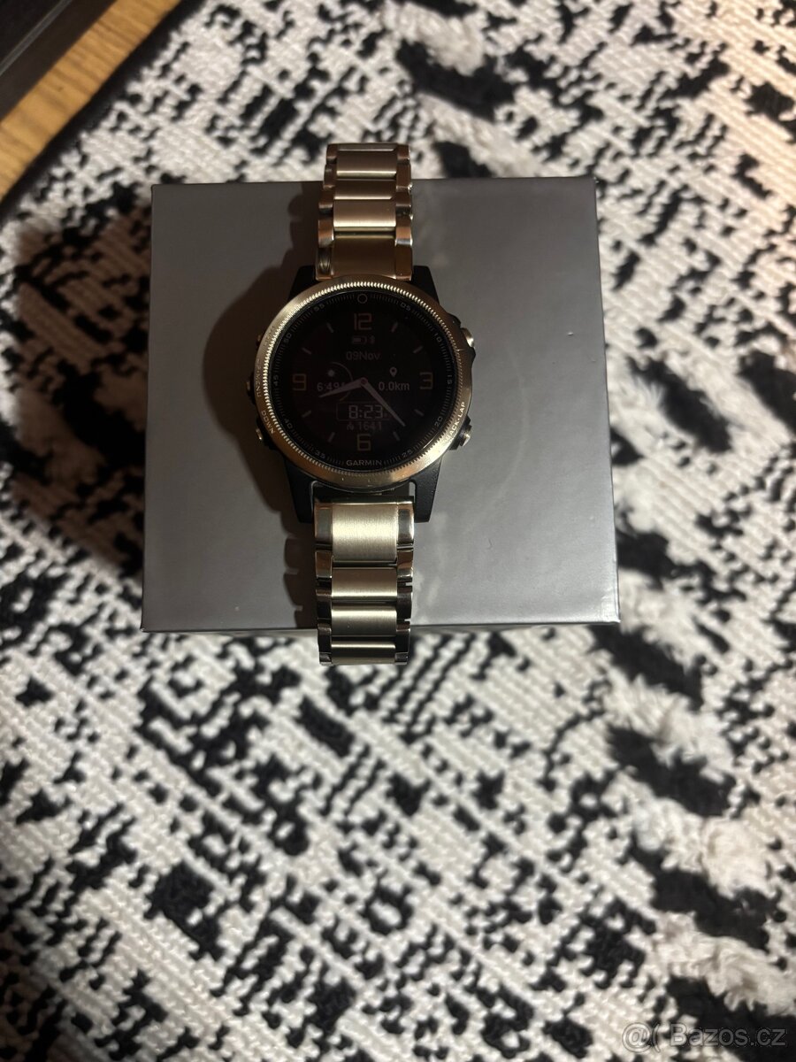 Garmin Fenix 5S Sapphire Goldtone – sportovní chytré hodinky