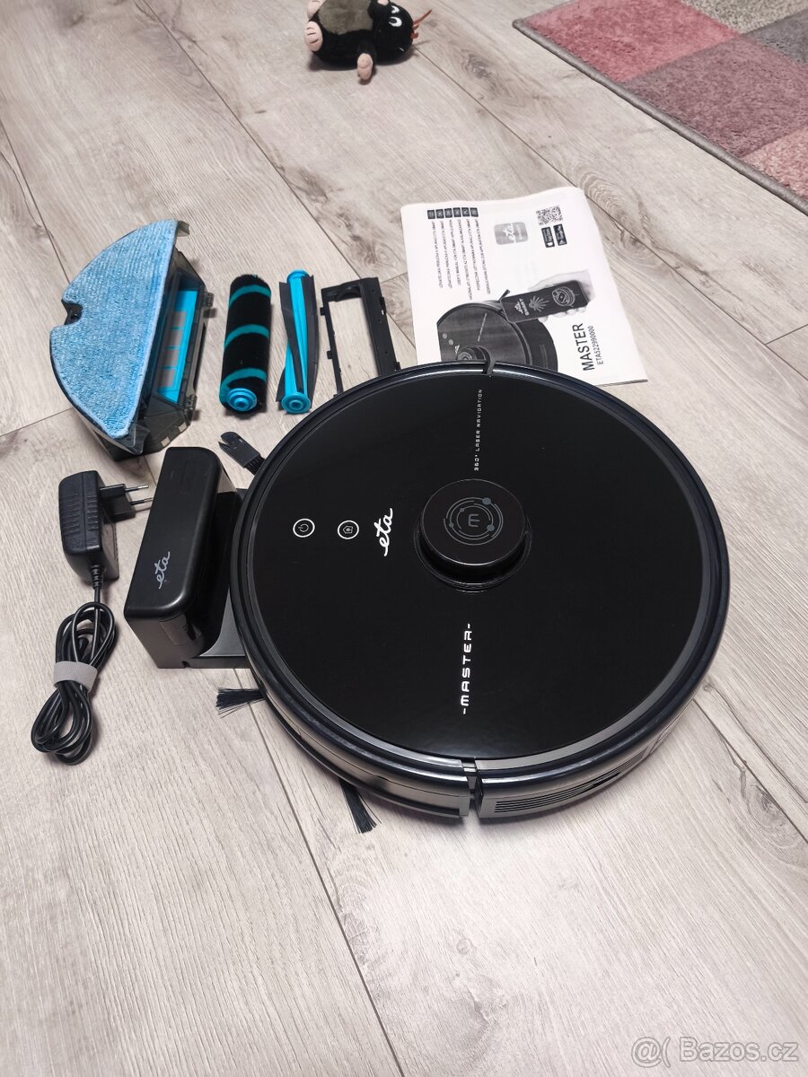 Robotický vysavač ETA Master 5229