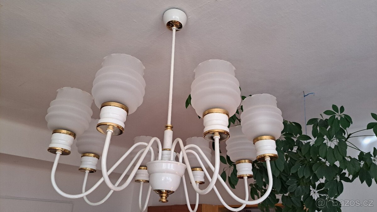 Retro lustr bílý/zlatý 8 ramenný