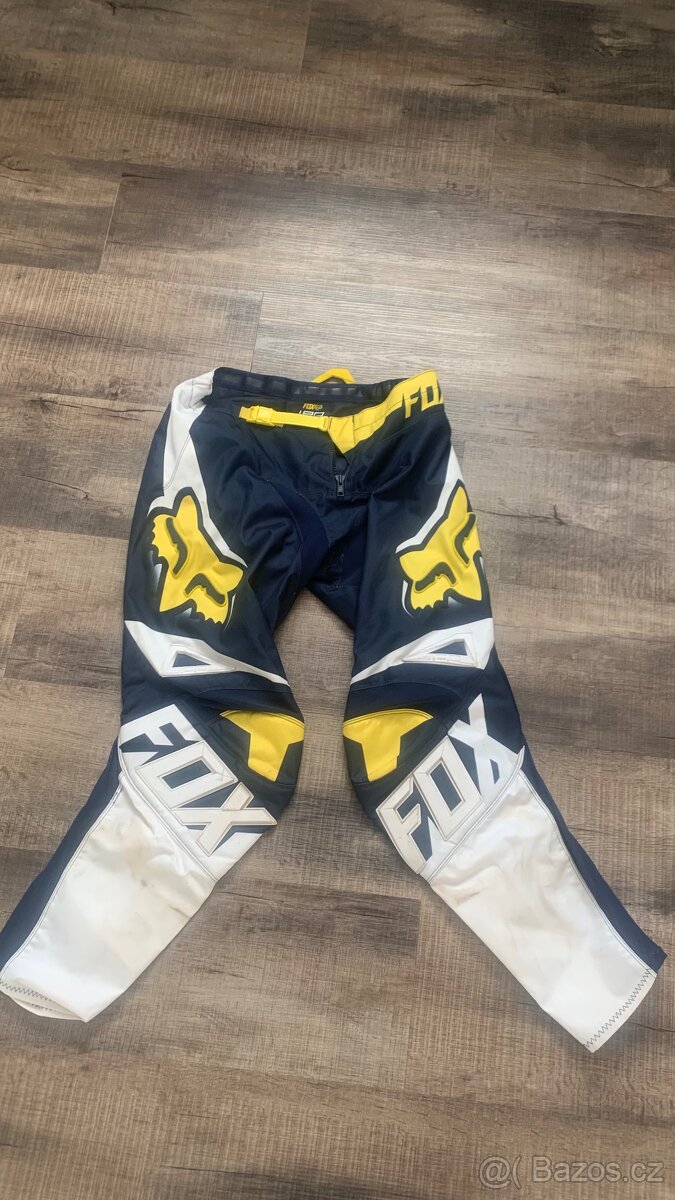 Motocross kalhoty FOX VELIKOST 34