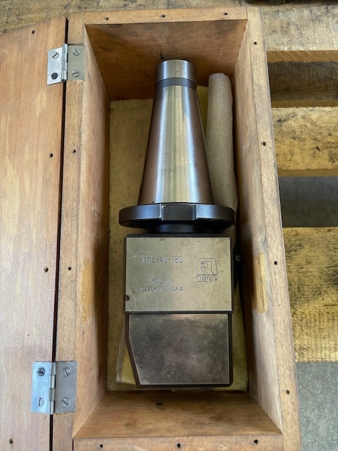 Příslušenství k obráběcím strojům, Morses, Luneta ...