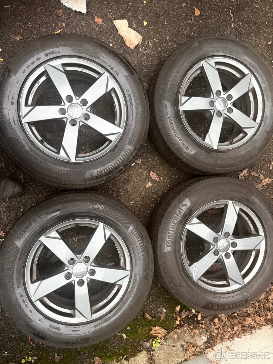 Zimní kola Audi Q5 5x112 235/65 R17 ET38