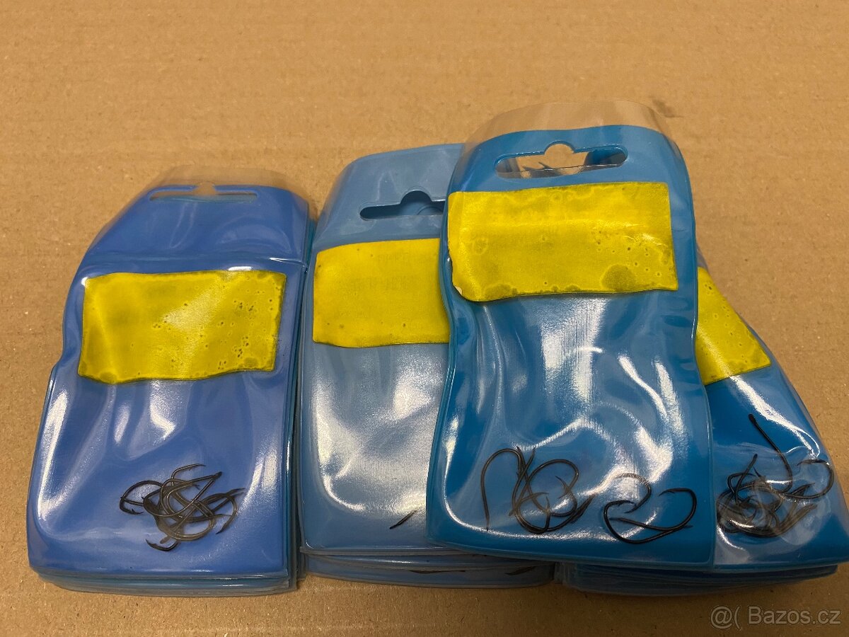 Háček Akra M-Art Roach 5414 č. 6 - 10 ks