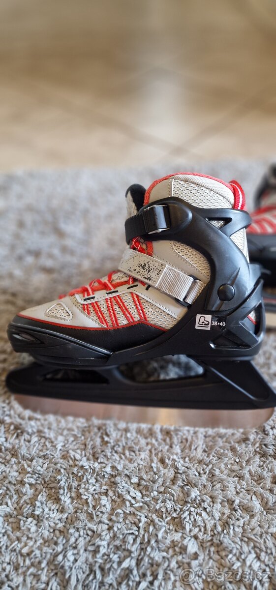 Ledni brusle fit 500