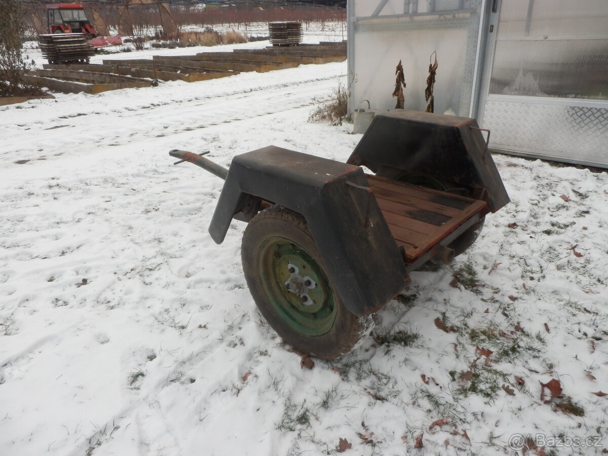 Kárka za malotraktor