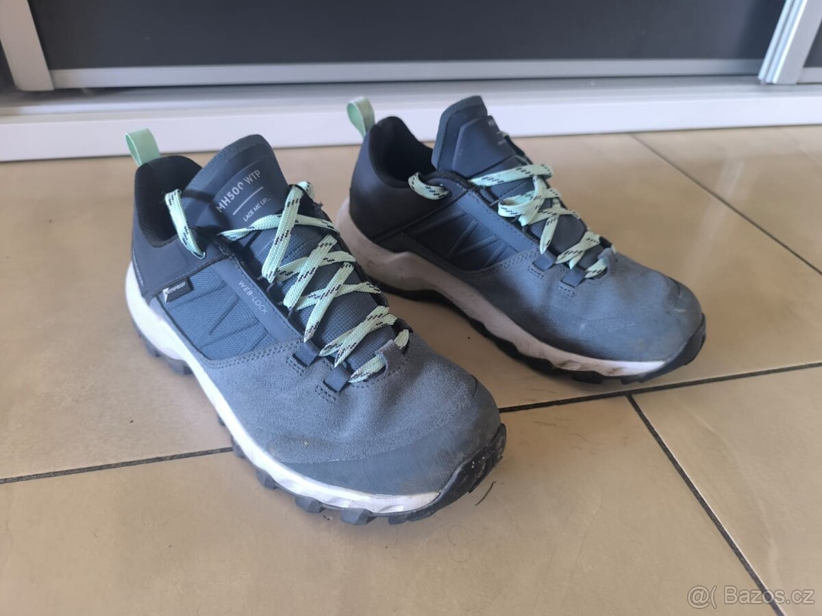 DÁMSKÉ TREKOVÉ BOTY - 37