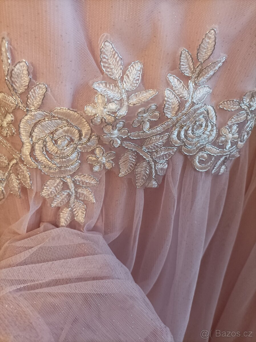 Dívčí slavnostní šaty BPC vel.158