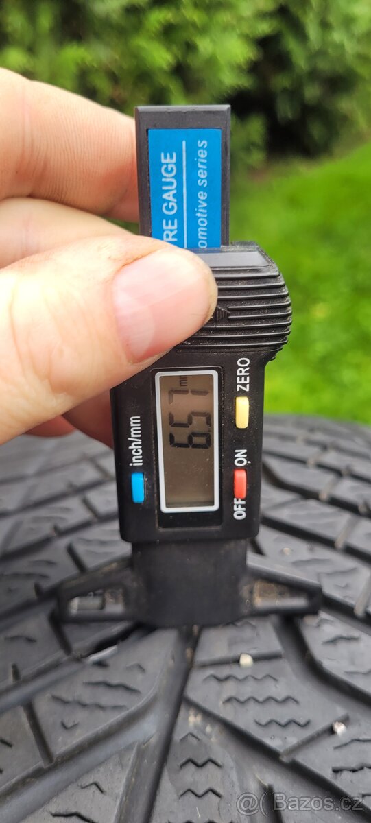 Zimní pneu 225/45/18 DOT 2119