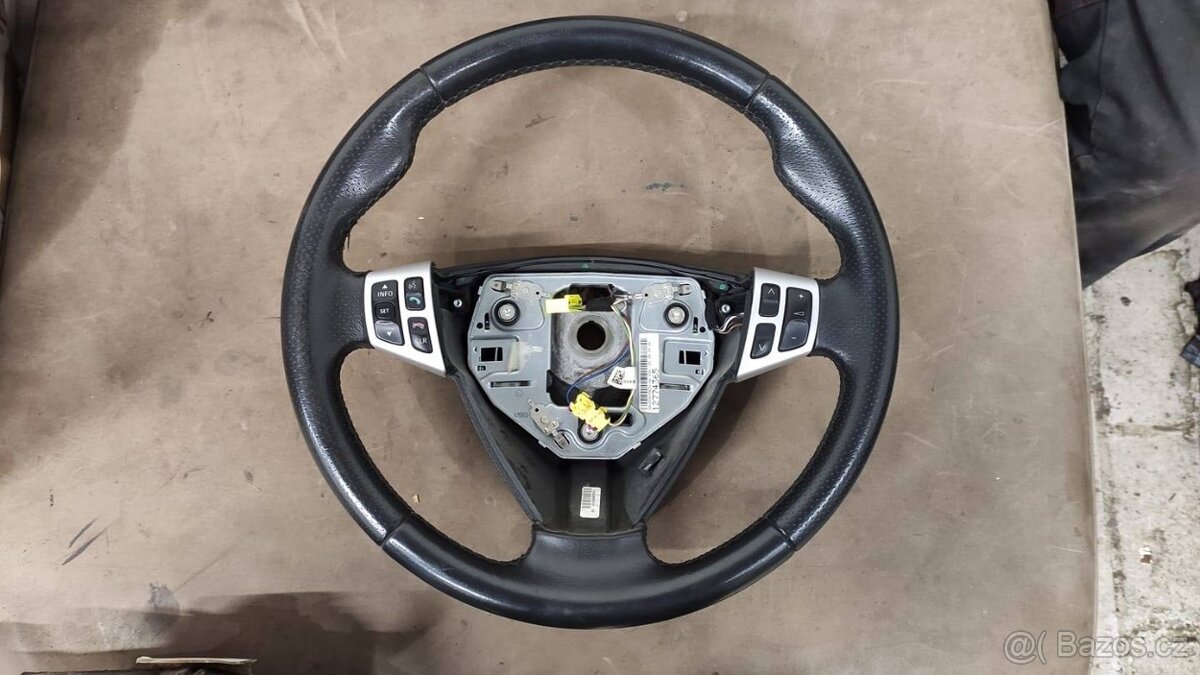 Saab 9-3 NG - volant